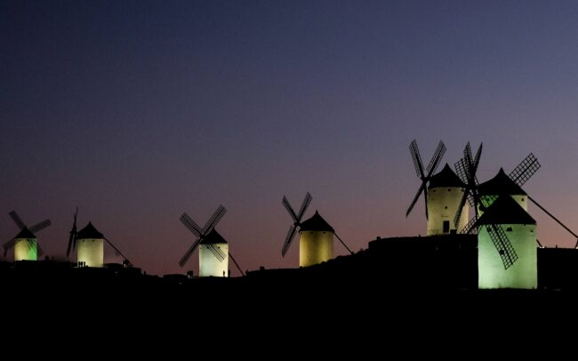 Spain Private Guides. Consuegra windmills