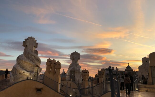 La Pedrera al crepúsculo